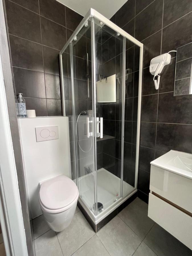 Peacefull, Face A La Cathedrale Apartment Реймс Екстериор снимка